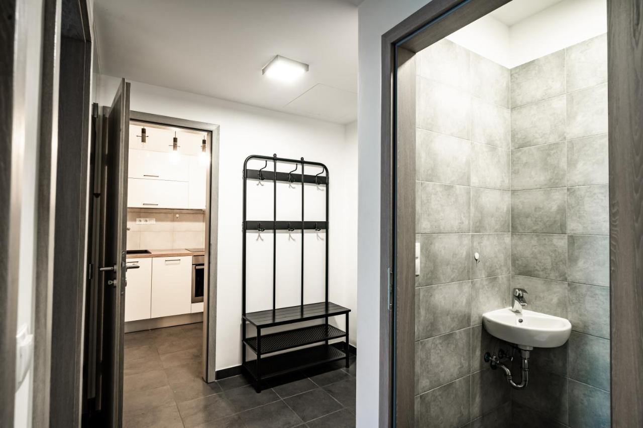 Vig Apartment - With Private Parking بودابست المظهر الخارجي الصورة